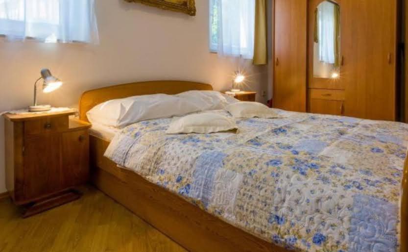 Mali Marino 1 Apartment Selce Bagian luar foto